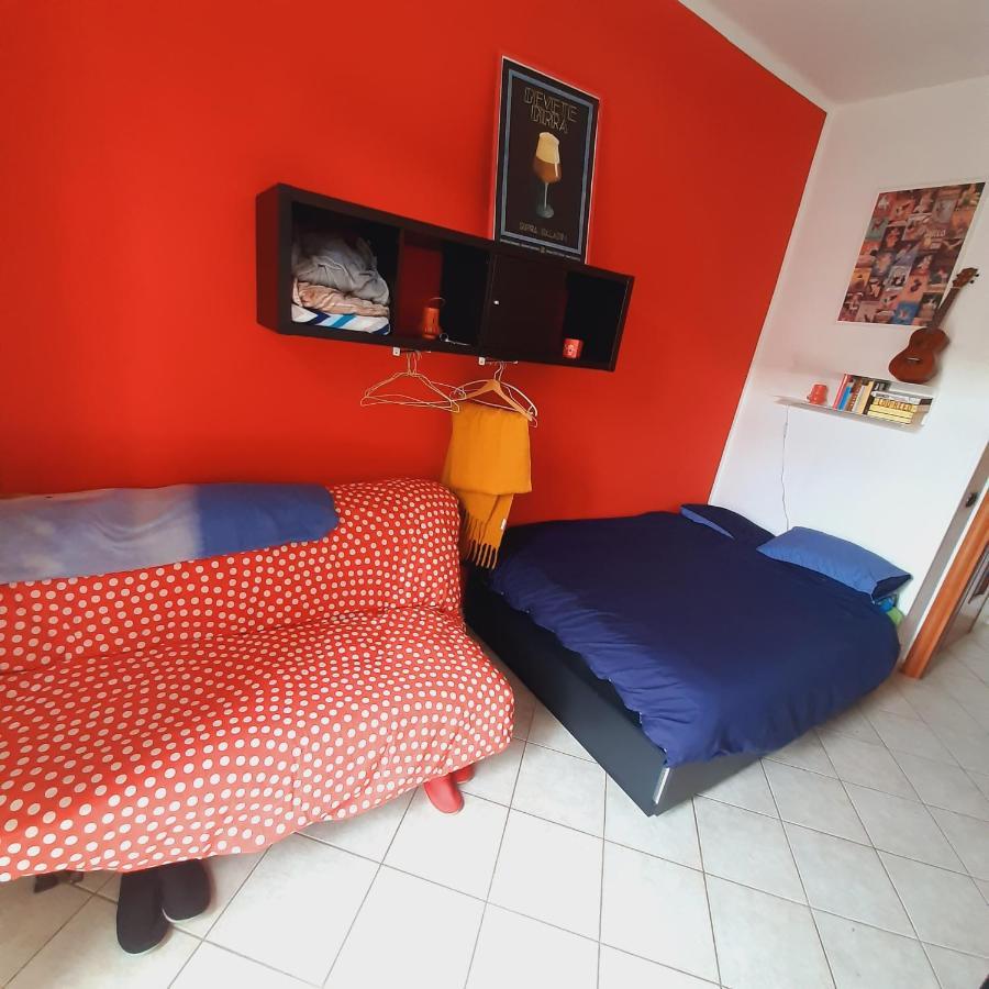 Cozy room close center Turín Exterior foto