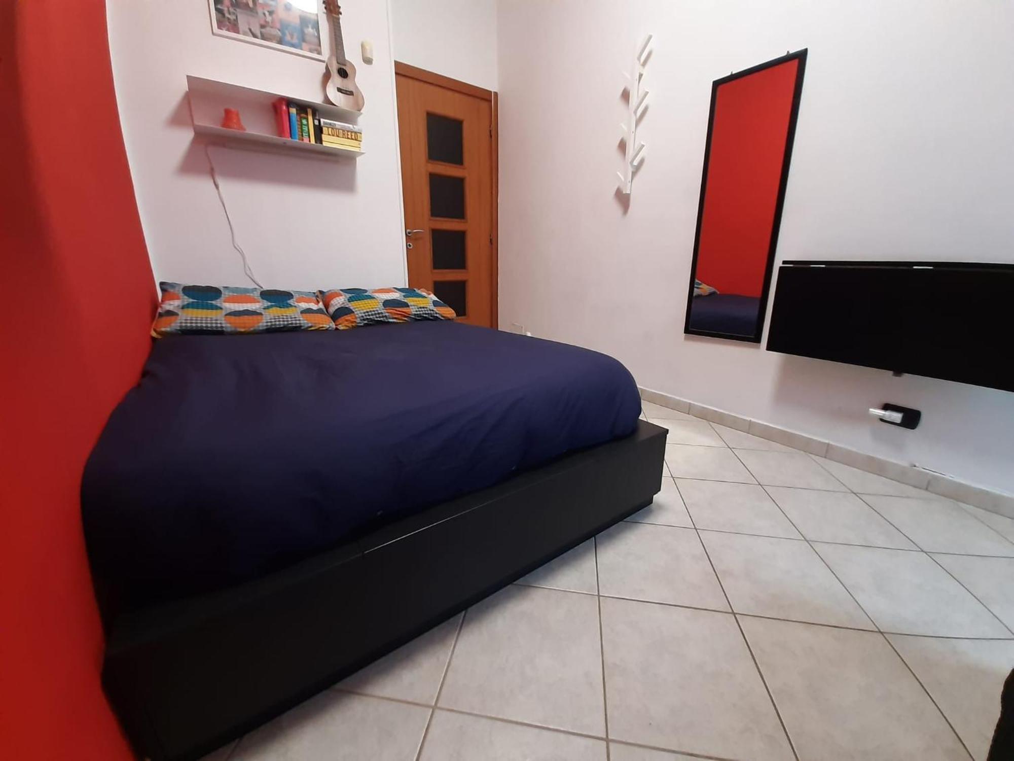 Cozy room close center Turín Habitación foto
